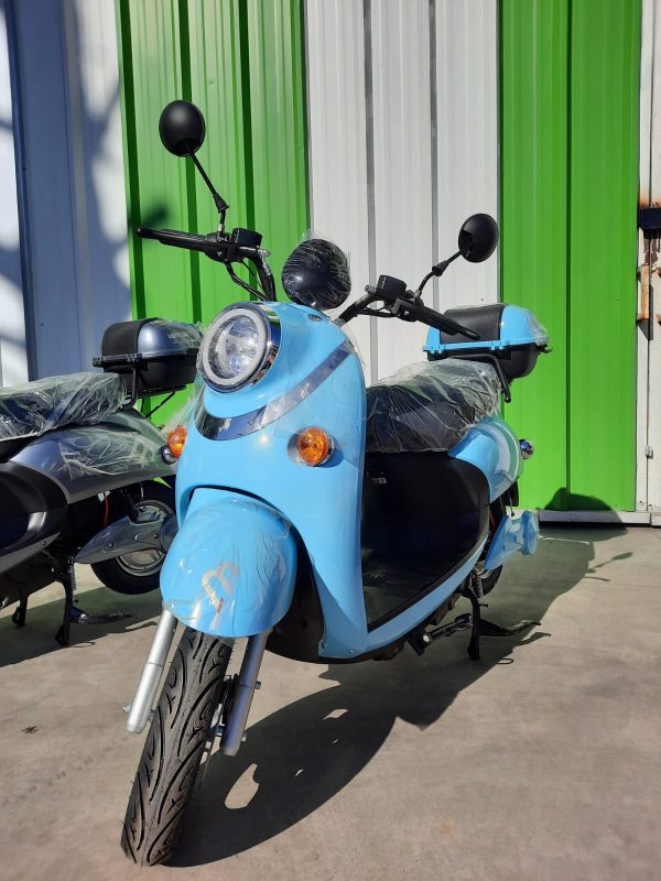 Scooter Vintage Eléctrica - Imagen 8