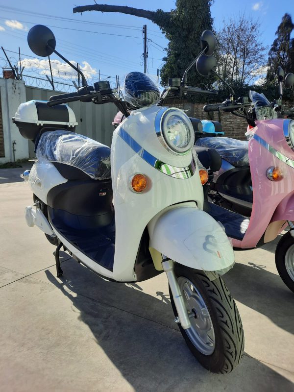 Scooter Vintage Eléctrica - Imagen 2